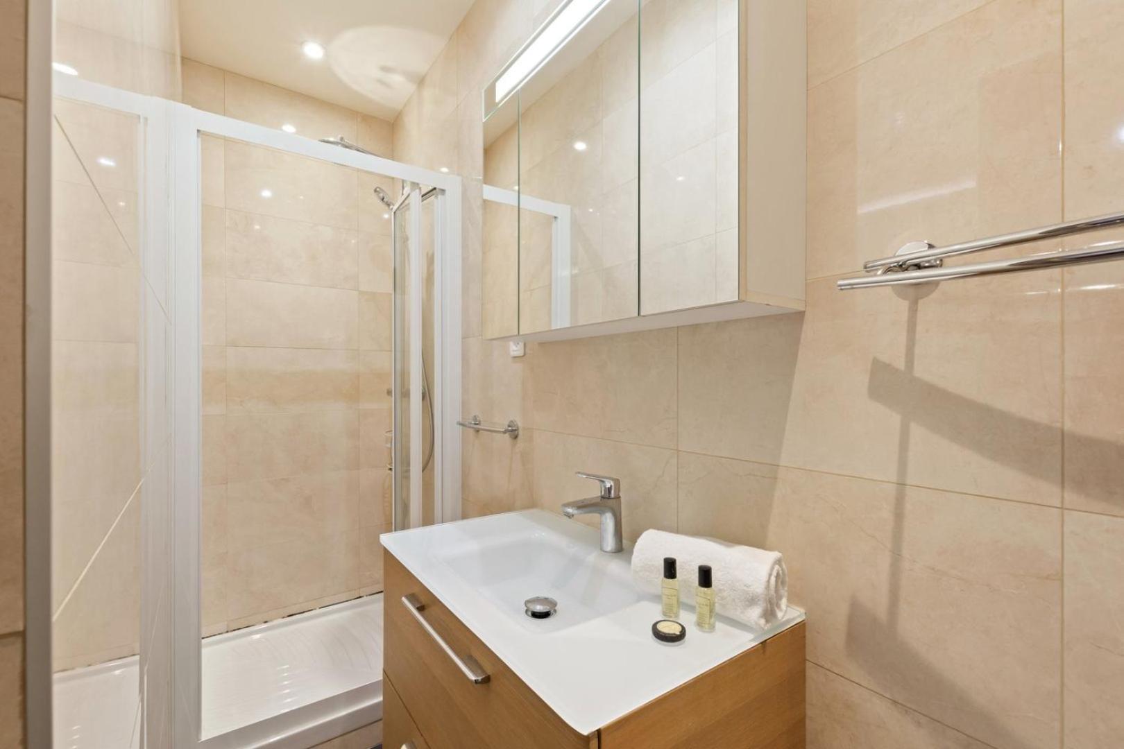 Апартаменти Guestready - Apt Fonctionnel Situe Dansl E 15Eme Париж Екстер'єр фото